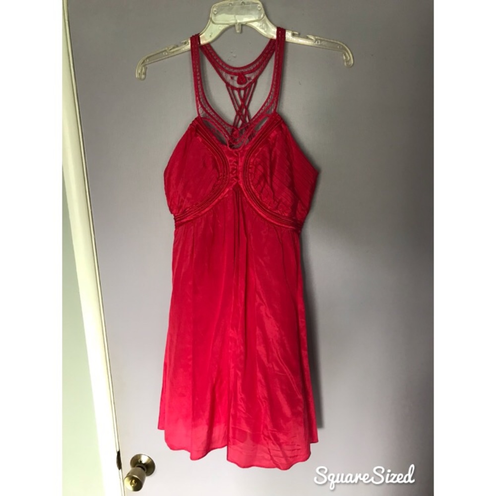 🎉MUST GO🎉 Guess Marciano hot pink babydoll dress